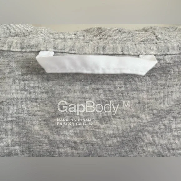 GAP Body Women’s White Lined Windbreaker with Hood; Size Medium. - Picture 6 of 9